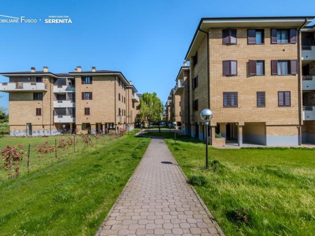 Appartamento in vendita di 90 m² in Viale Sarmazzano, 1