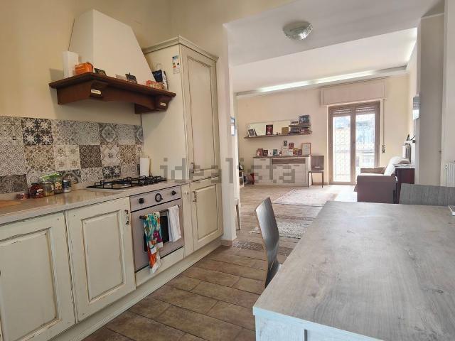 Appartamento in vendita di 90 m² in Viale Tunisi, 56