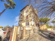Appartamento in vendita di 90 m² in Viale Vittorio Veneto, 151