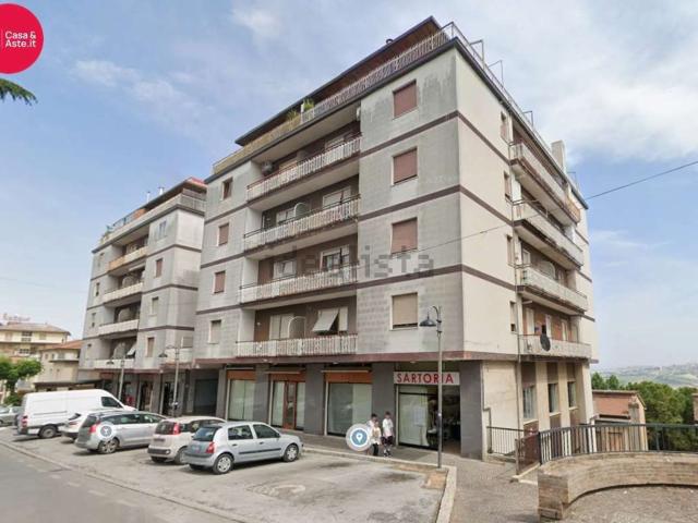 Appartamento in vendita di 90 m² in Viale Zaccagnini