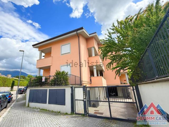 Appartamento in vendita di 91 m² in Salita dei Pini Gia Pigna Macciocchi, 5