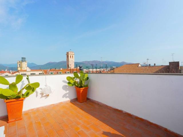 Appartamento in vendita di 91 m² in Vico Navone, 2