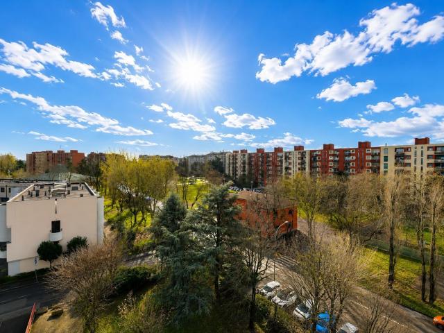 Appartamento in vendita di 91 m² in Via Tommaso Casini, 8