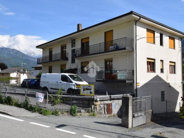 Appartamento in vendita di 91 m² in Via Trieste, 9