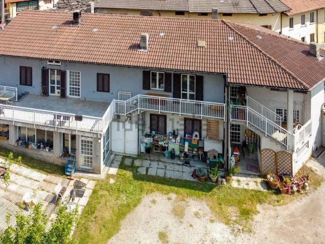 Appartamento in vendita di 91 m² in Via Umberto I, 74