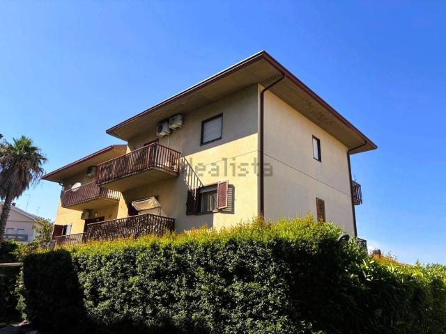 Appartamento in vendita di 91 m² in Via Umberto, 2