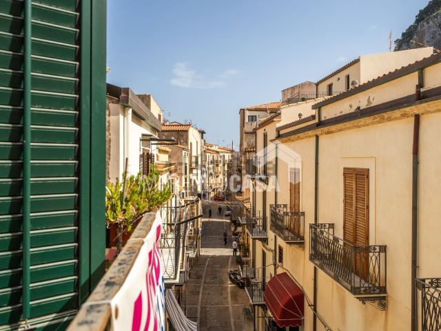 Appartamento in vendita di 91 m² in Via Veterani, 32