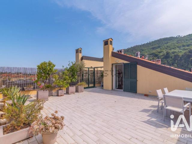 Appartamento in vendita di 91 m² in Via Villa Gerini, 6