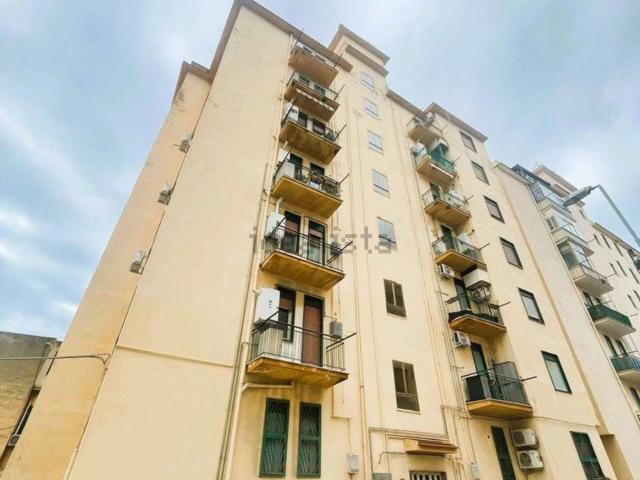 Appartamento in vendita di 91 m² in Via Acrone, 57