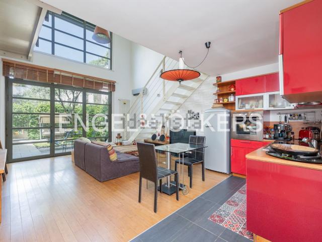 Appartamento in vendita di 91 m² in Via Adelaide Bono Cairoli, 28