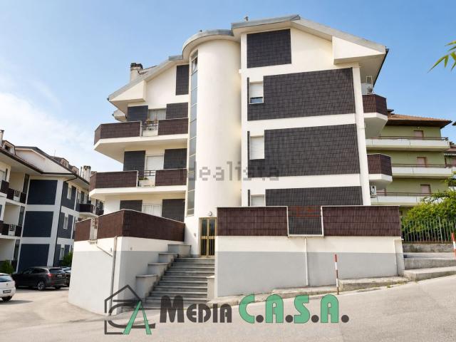 Appartamento in vendita di 91 m² in Via Alfredo Balena