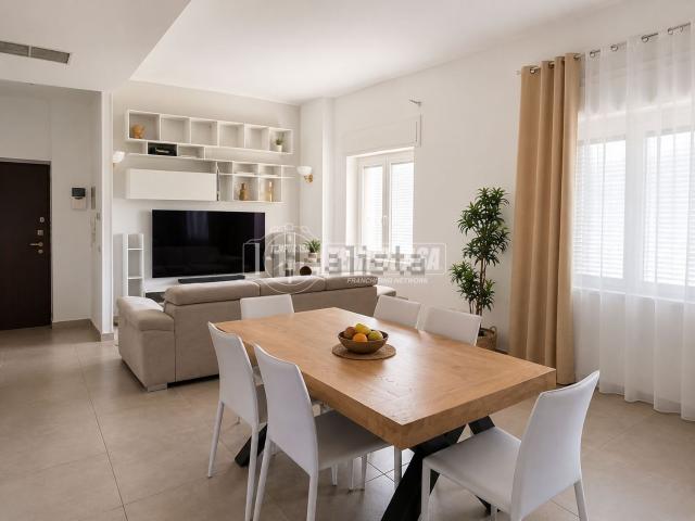 Appartamento in vendita di 91 m² in Via Antonio Lombardo, 2