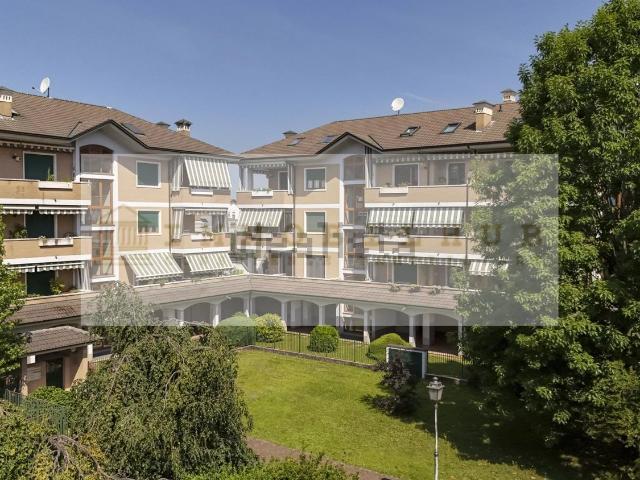 Appartamento in vendita di 91 m² in Via B. Oriani, 44