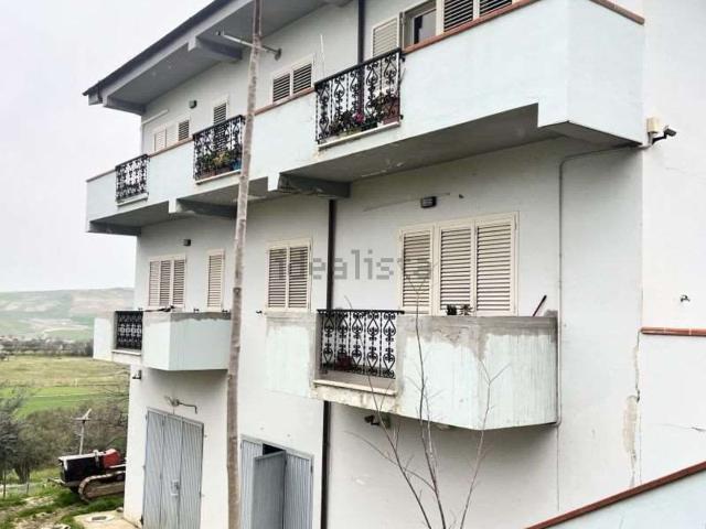 Appartamento in vendita di 91 m² in Via Belvedere