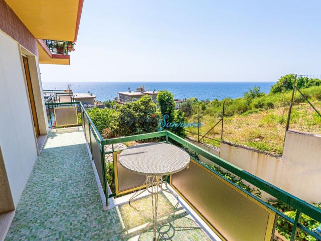 Appartamento in vendita di 91 m² in Via Buonmoschetto