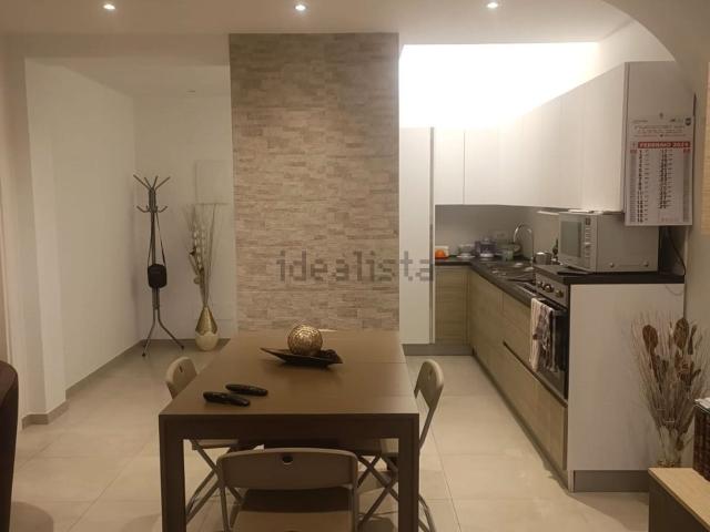Appartamento in vendita di 91 m² in Via Cesare Battisti