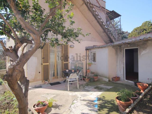 Appartamento in vendita di 91 m² in Via Cornelia, 150