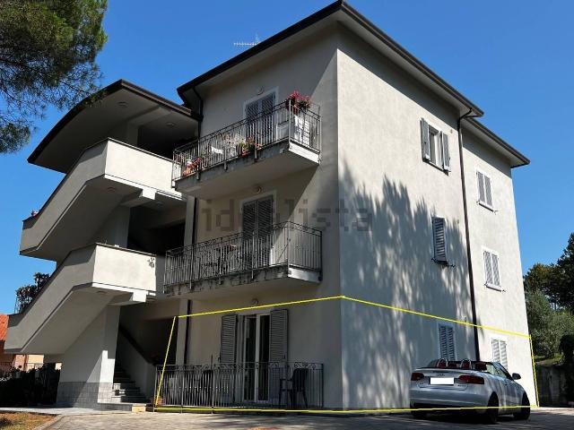 Appartamento in vendita di 91 m² in Via degli Olivi