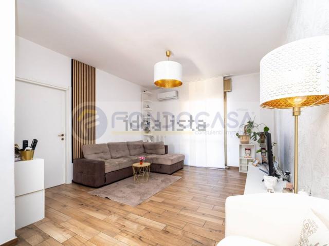 Appartamento in vendita di 91 m² in Via del Ricordo, 24