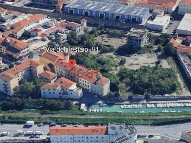 Appartamento in vendita di 91 m² in Via del Testaio, 91