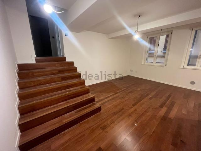 Appartamento in vendita di 91 m² in Via della Torre