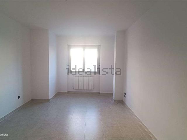 Appartamento in vendita di 91 m² in Via di Sotto, 3
