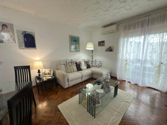 Appartamento in vendita di 91 m² in Via Due Dicembre 1944, 94