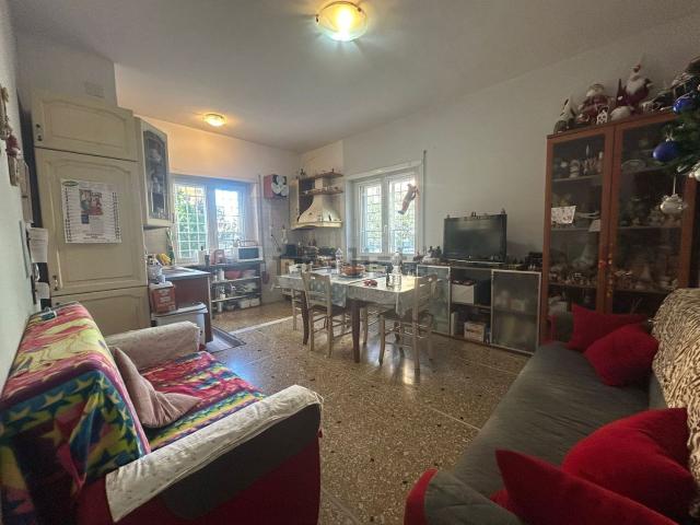 Appartamento in vendita di 91 m² in Via Enrico Mazzoccolo