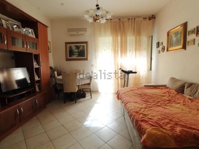 Appartamento in vendita di 91 m² in Via Enrico Tazzoli, 32