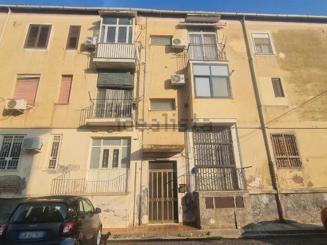 Appartamento in vendita di 91 m² in Via Filippo Eredia, 31