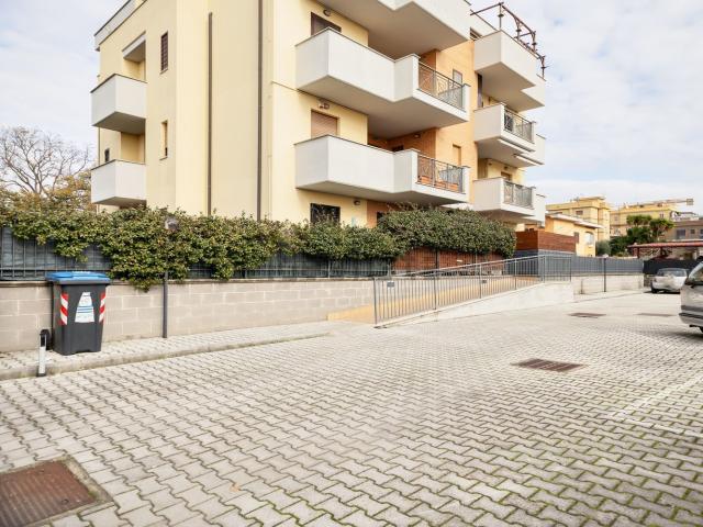 Appartamento in vendita di 91 m² in Via Forno Saraceno