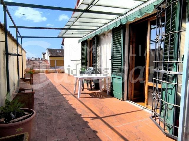 Appartamento in vendita di 91 m² in Via Francesco Caracciolo