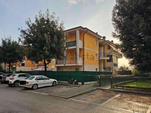 Appartamento in vendita di 91 m² in Via Giovanni Verga, 11