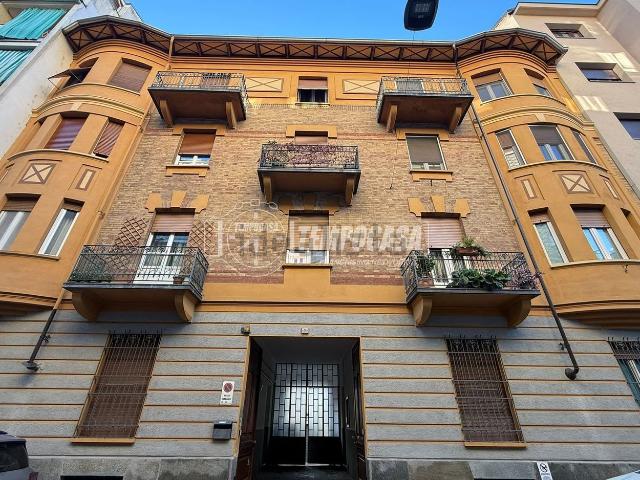 Appartamento in vendita di 91 m² in Via Giovanni Pascoli, 5