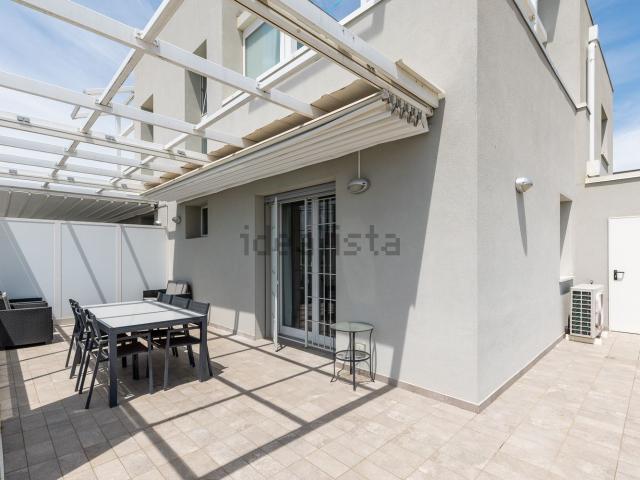 Appartamento in vendita di 91 m² in Via Giosuè Carducci, 20