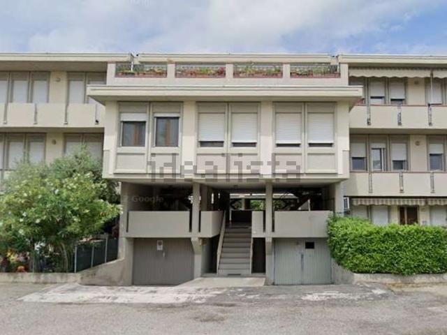 Appartamento in vendita di 91 m² in Via Giacomo Matteotti, 293