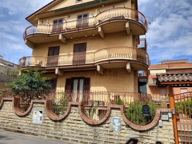 Appartamento in vendita di 91 m² in Via Giulio Clovio, 45