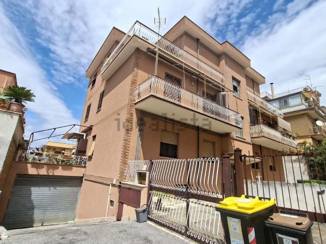 Appartamento in vendita di 91 m² in Via Monopoli