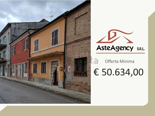 Appartamento in vendita di 91 m² in Via Piana, 18