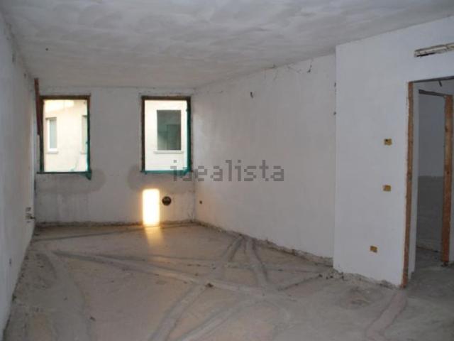 Appartamento in vendita di 91 m² in Via Regina della Scala