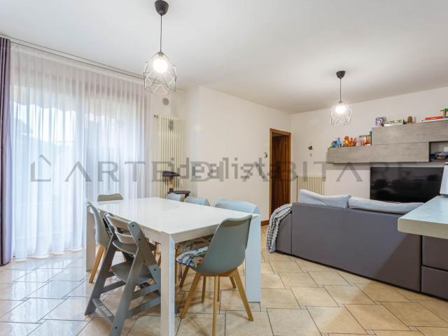 Appartamento in vendita di 91 m² in Via Roma