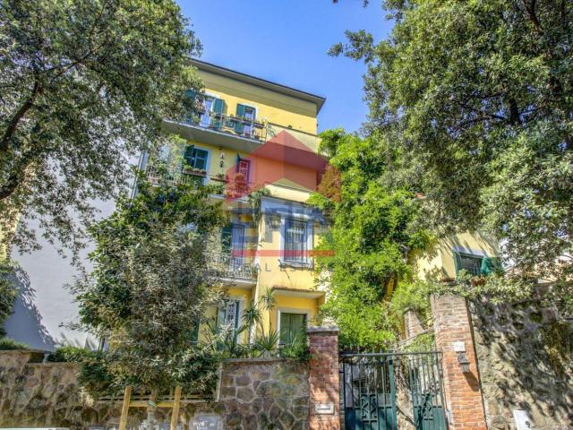 Appartamento in vendita di 91 m² in Via Spluga, 39