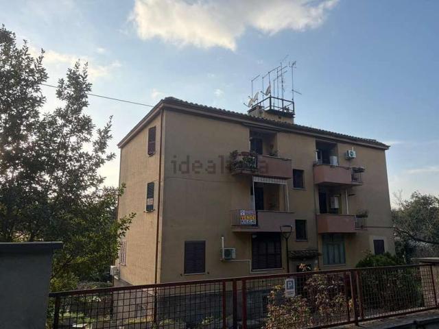 Appartamento in vendita di 91 m² in Viale Antonio Costa