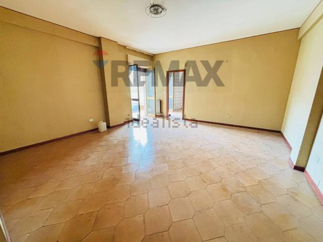 Appartamento in vendita di 91 m² in Viale Scala Greca, 302