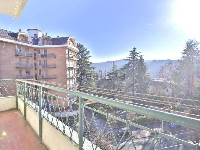 Appartamento in vendita di 92 m² in Corso Martiri della Libertà