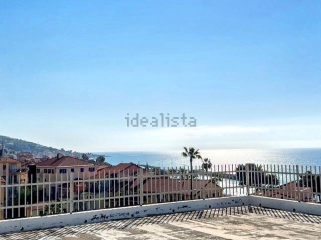 Appartamento in vendita di 92 m² in Corso Villaregia, 38