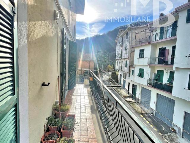 Appartamento in vendita di 92 m² in Frazione Pannesi, 53