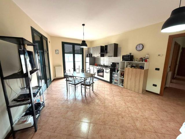 Appartamento in vendita di 92 m² in Piazza Bersaglieri d&apos Italia, 20