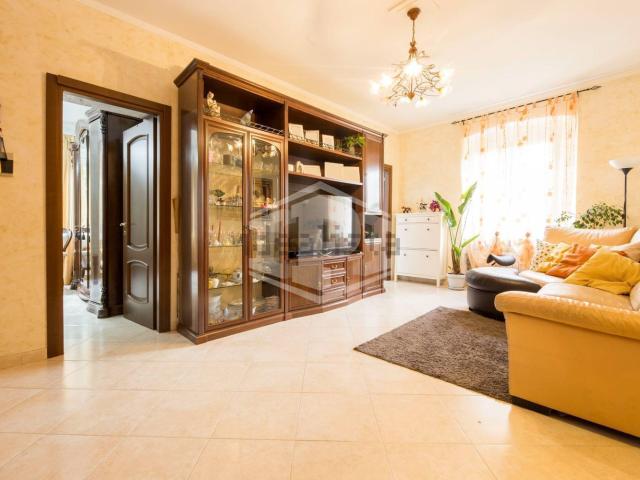Appartamento in vendita di 92 m² in Piazza Riccardo de Caroli