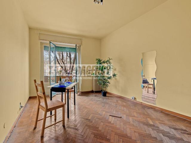Appartamento in vendita di 92 m² in Piazzale Paolo Gorini, 18